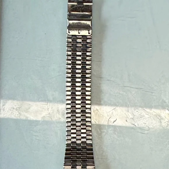 Vintage Meister-Anker LCD Digital Watch new battery working - Picture 9 of 10